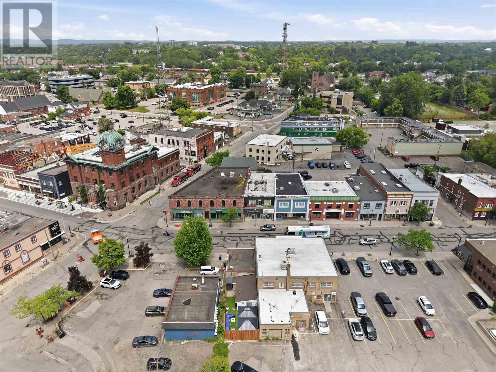 715 Queen St E, Sault Ste. Marie, ON