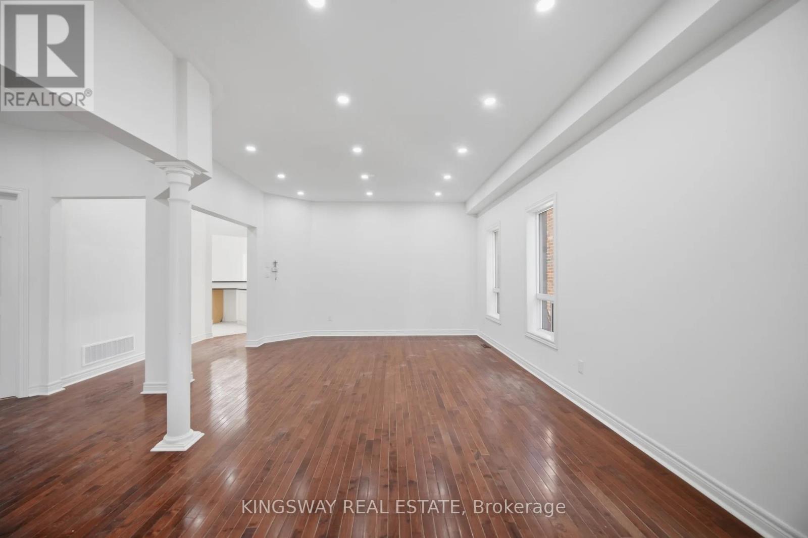 754 White Clover Way, Mississauga, ON
