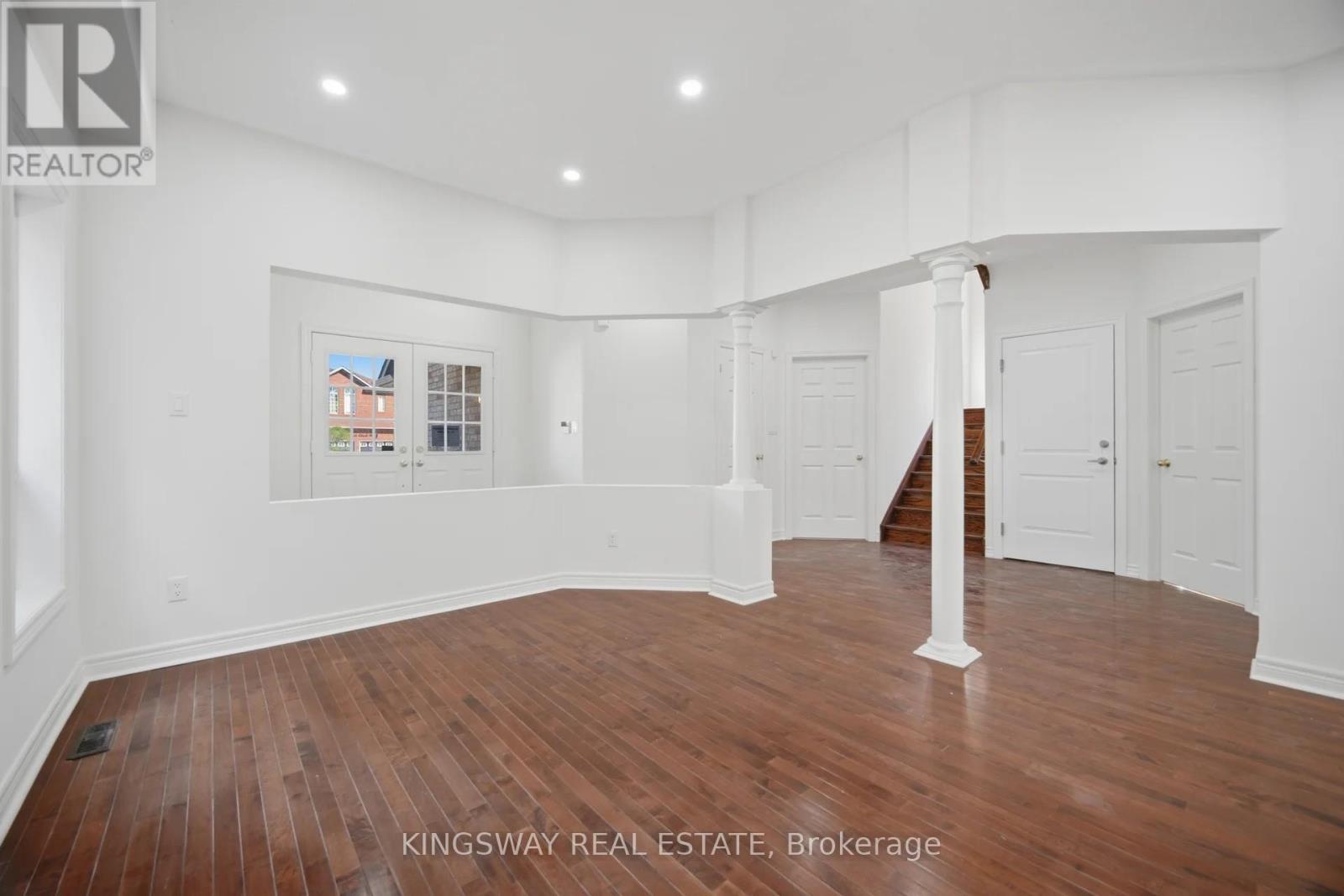 754 White Clover Way, Mississauga, ON