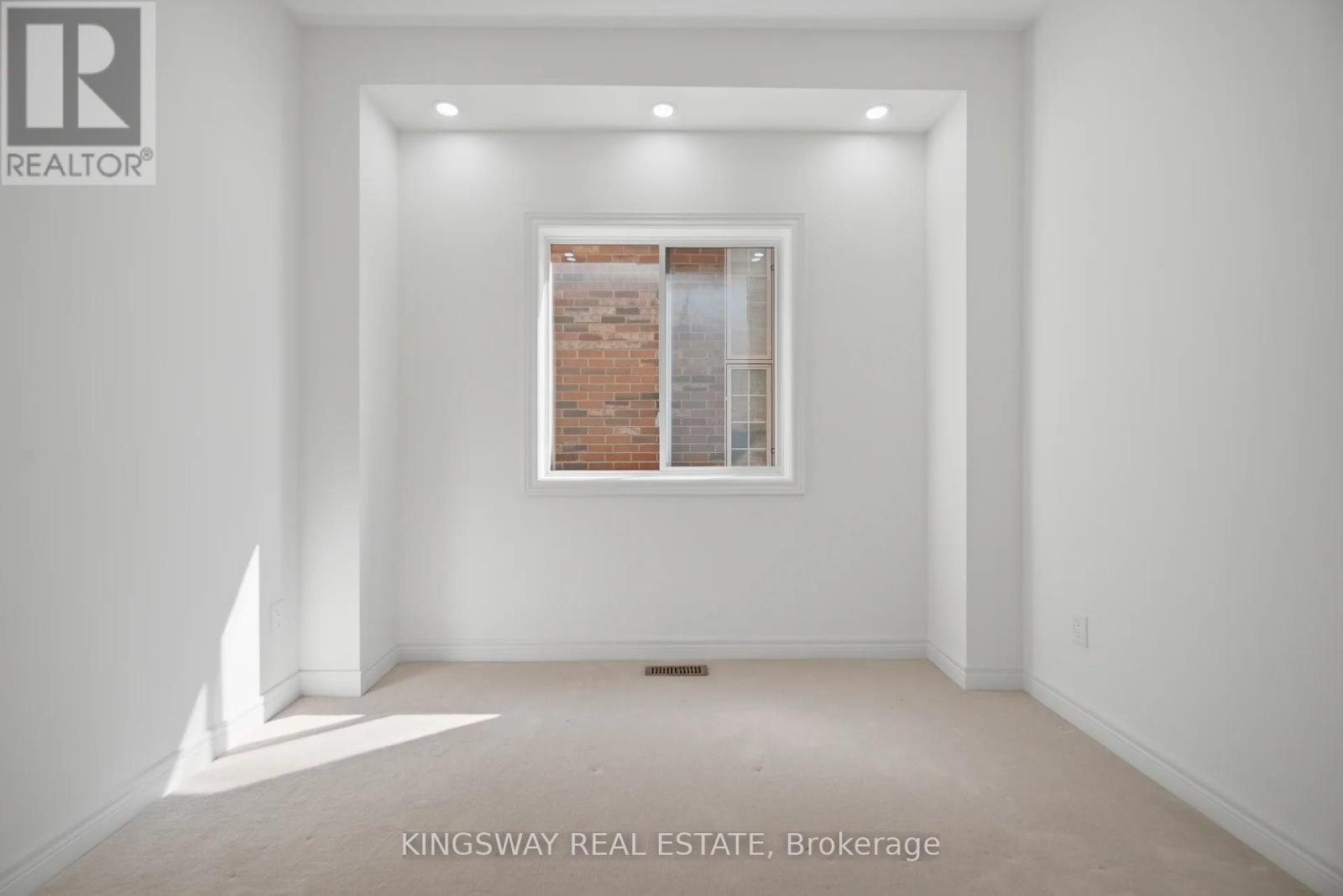 754 White Clover Way, Mississauga, ON