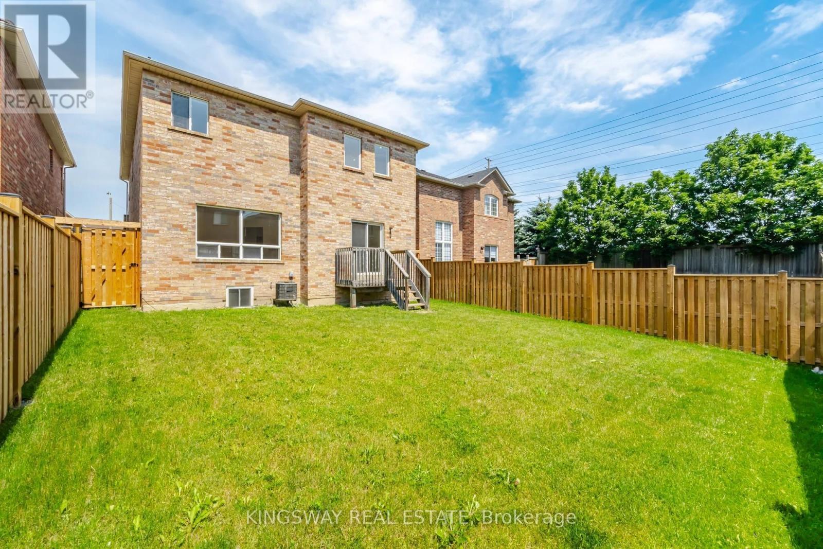 754 White Clover Way, Mississauga, ON