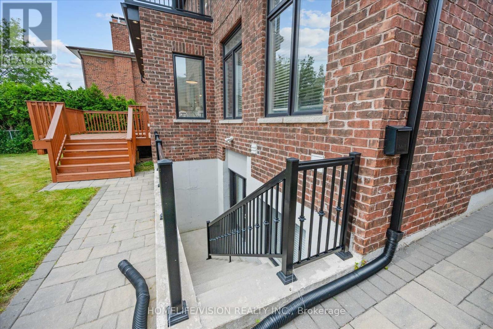 24 Cedar Brae Boulevard, Toronto, ON