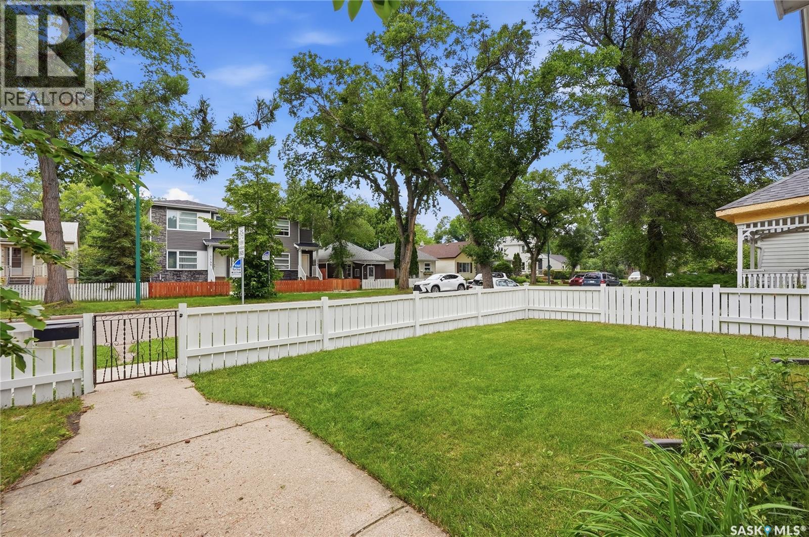 1146 K Avenue S, Saskatoon, SK