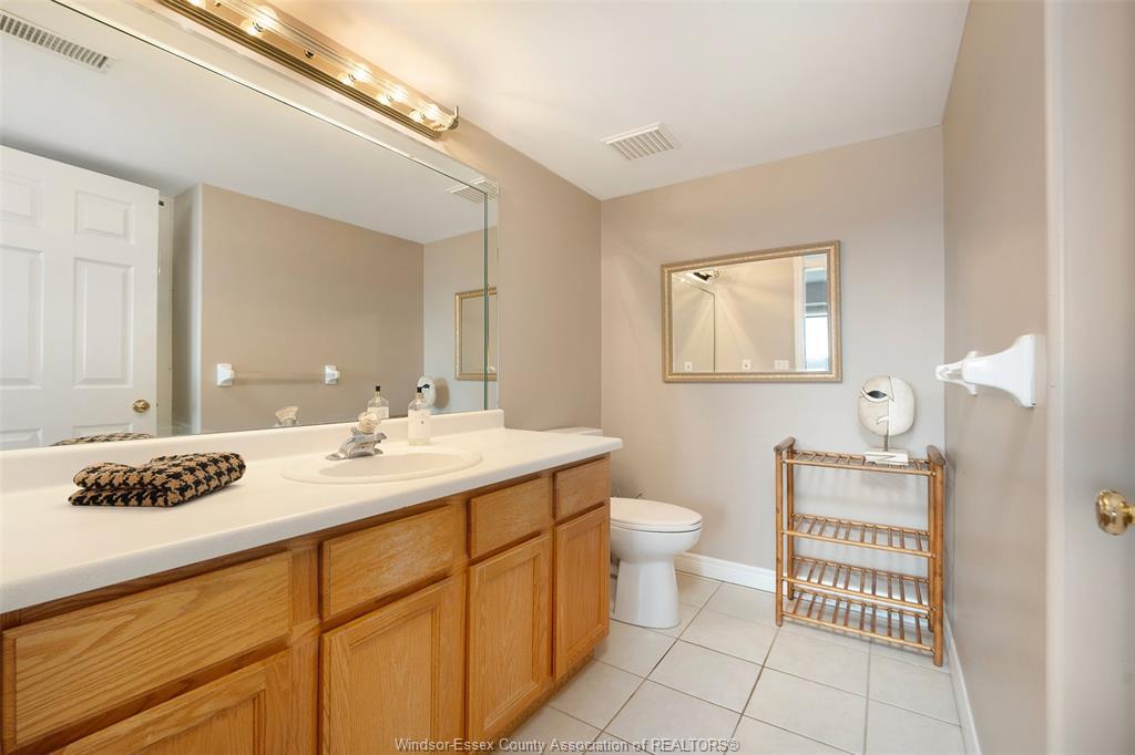 315-310 Village Grove Drive, Tecumseh, ON