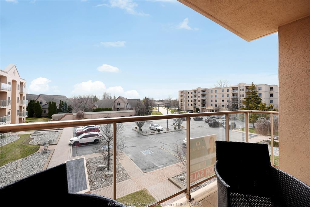 315-310 Village Grove Drive, Tecumseh, ON