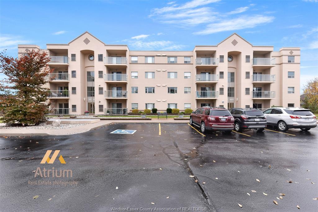 315-310 Village Grove Drive, Tecumseh, ON