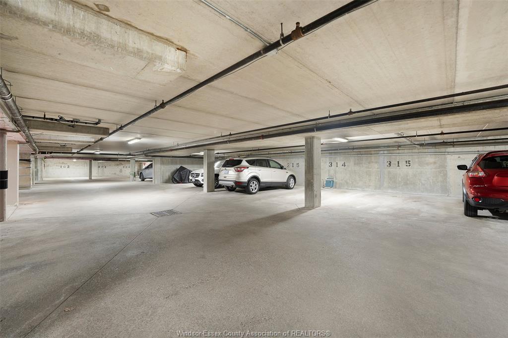 315-310 Village Grove Drive, Tecumseh, ON
