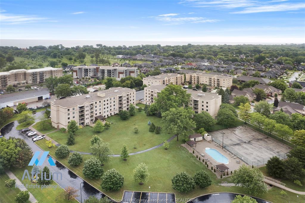 315-310 Village Grove Drive, Tecumseh, ON