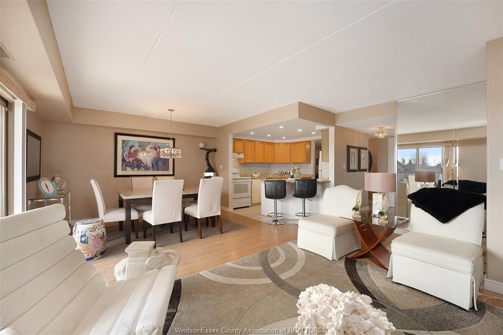 315-310 Village Grove Drive, Tecumseh, ON