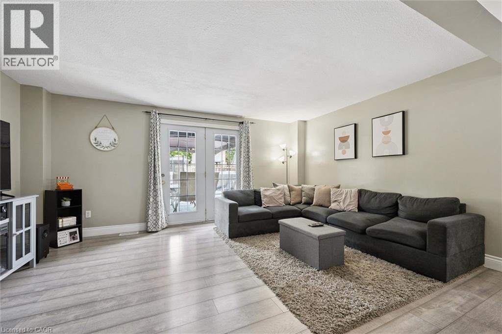 20 Heathwood Court, Cambridge, ON