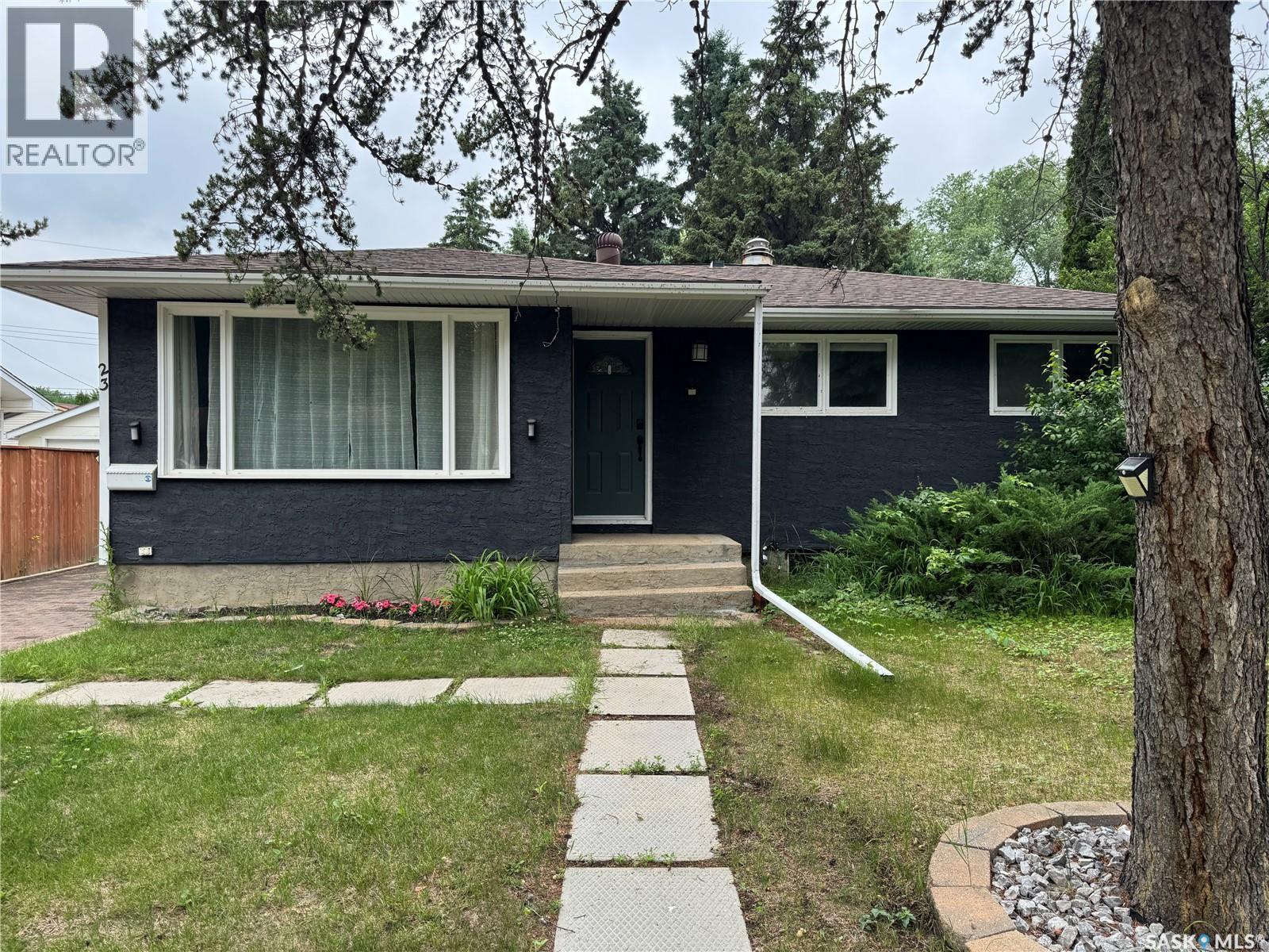 23 Dunning Crescent, Saskatoon, SK