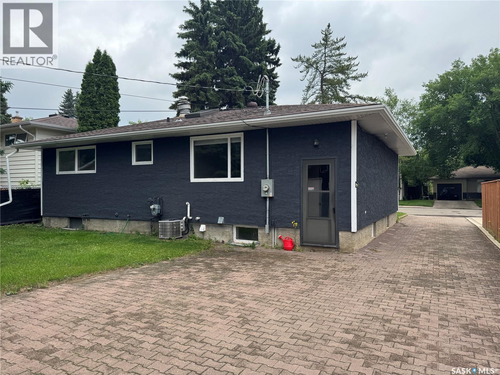 23 Dunning Crescent, Saskatoon, SK
