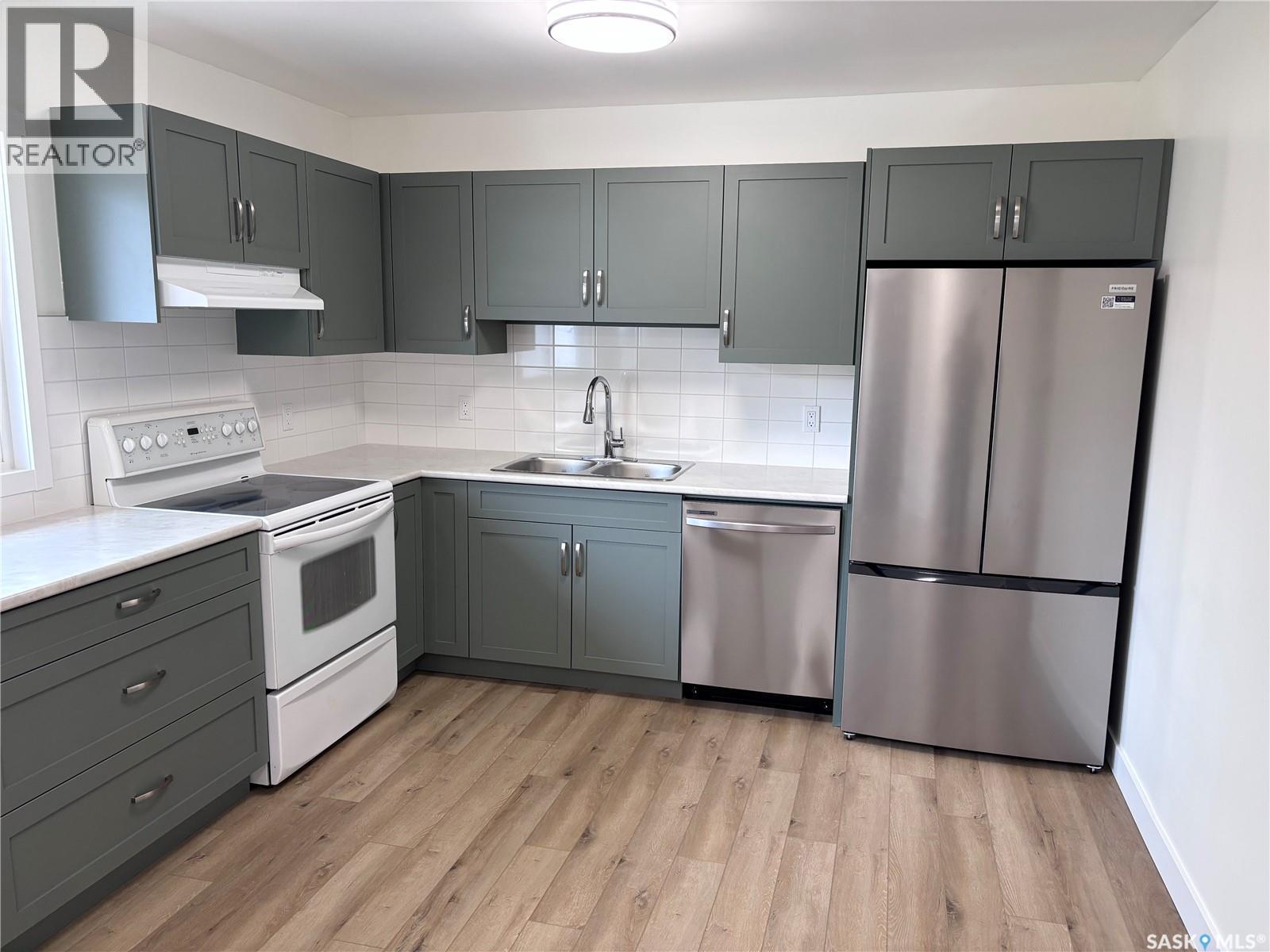 2516 Tomlinson Crescent, Saskatoon, SK
