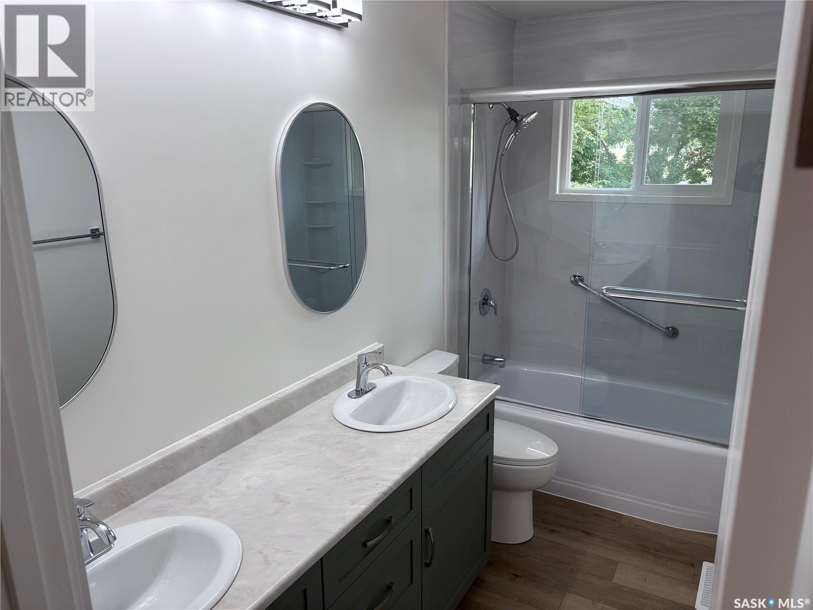 2516 Tomlinson Crescent, Saskatoon, SK