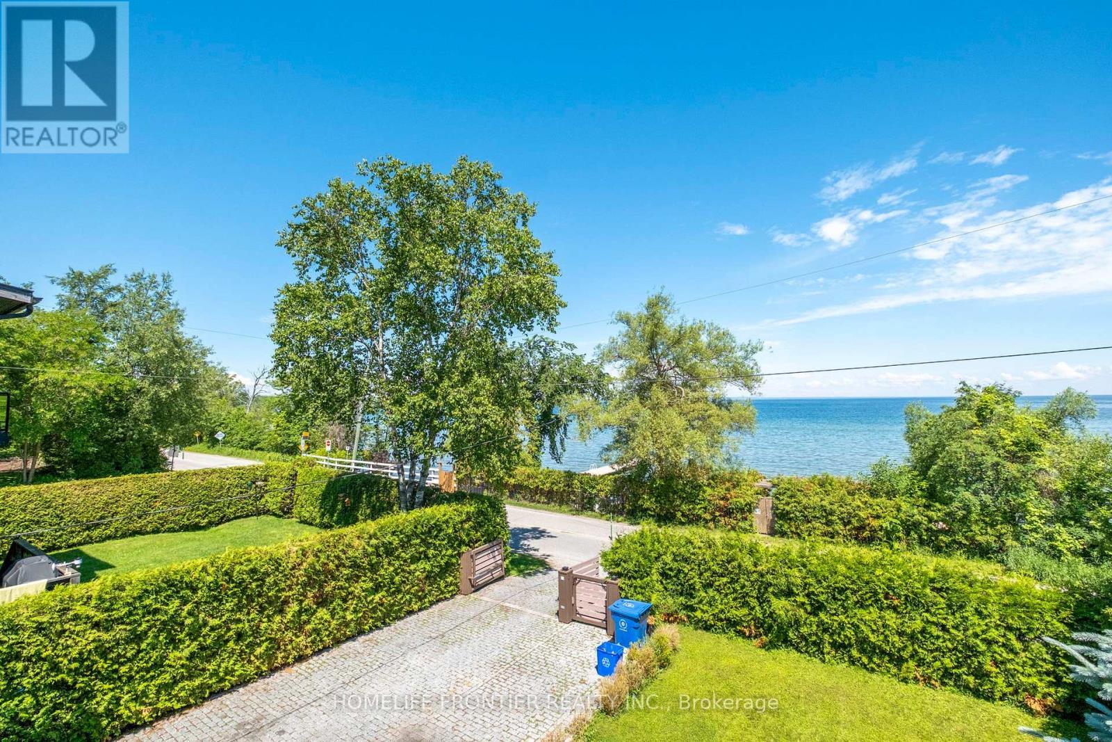 813 Lake Drive E, Georgina, ON