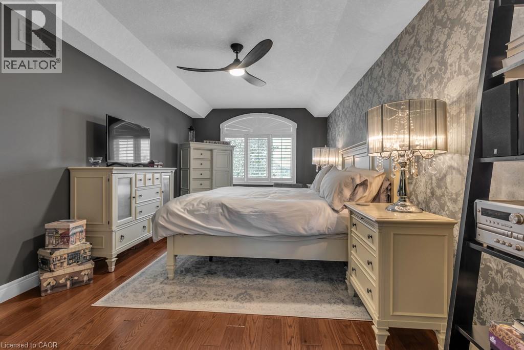211 Terrace Wood Crescent, Kitchener, ON