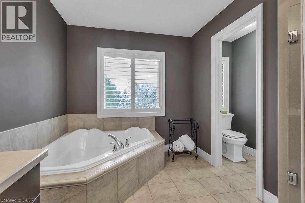 211 Terrace Wood Crescent, Kitchener, ON