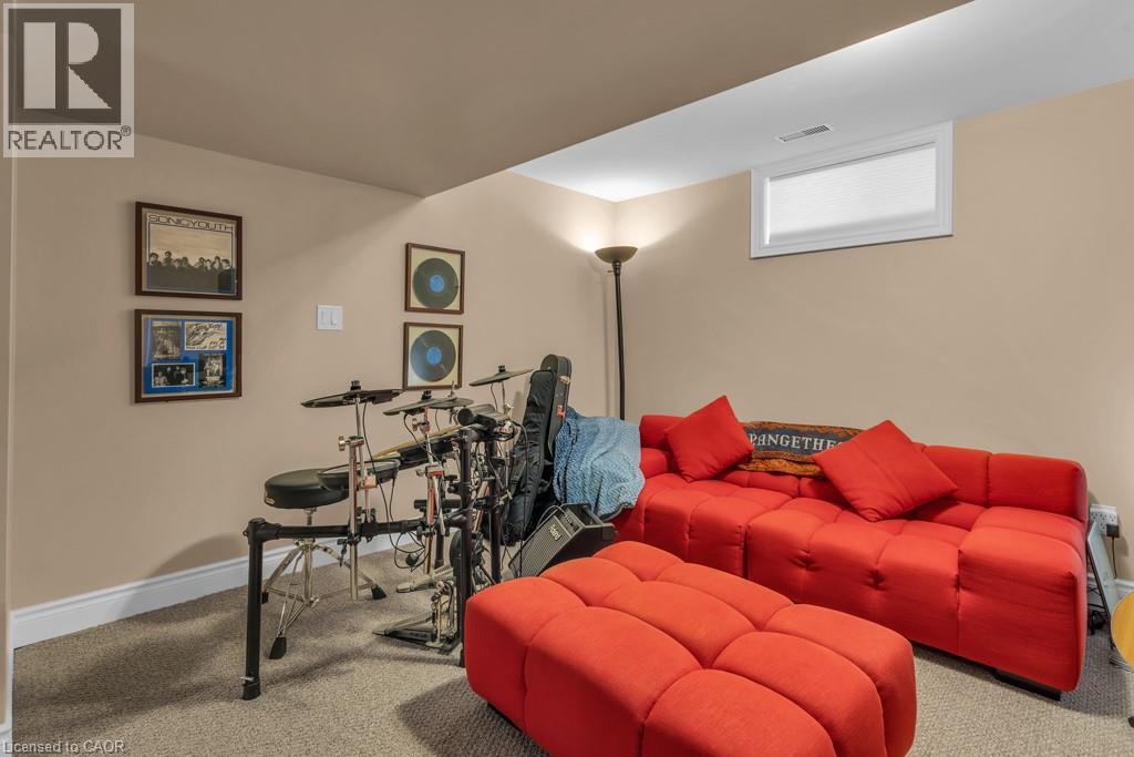 211 Terrace Wood Crescent, Kitchener, ON