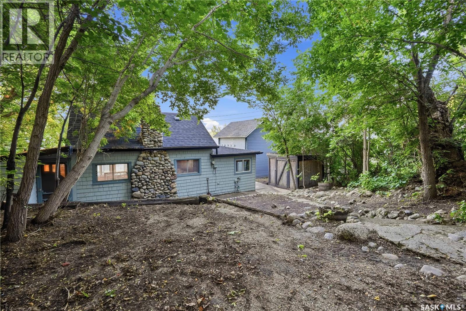 111 B-Say-Tah Road, B-Say-Tah, SK