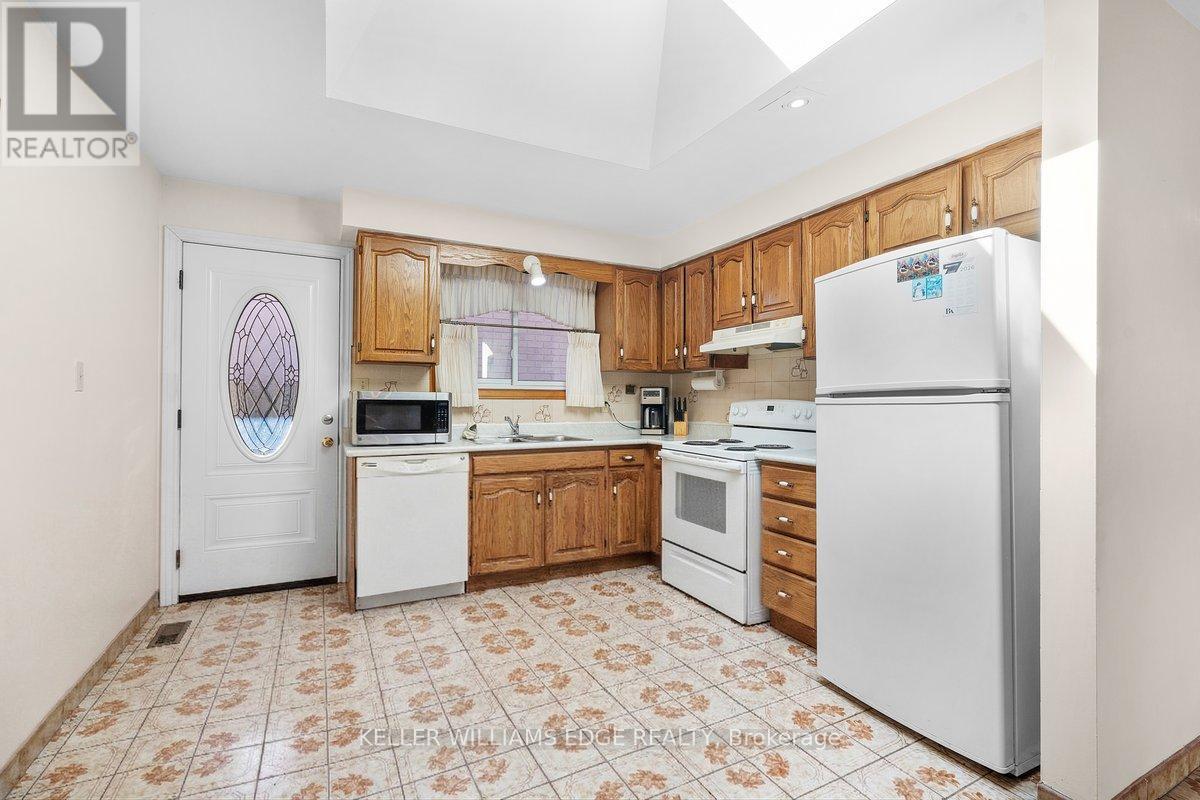 45 Juniper Drive, Hamilton, ON