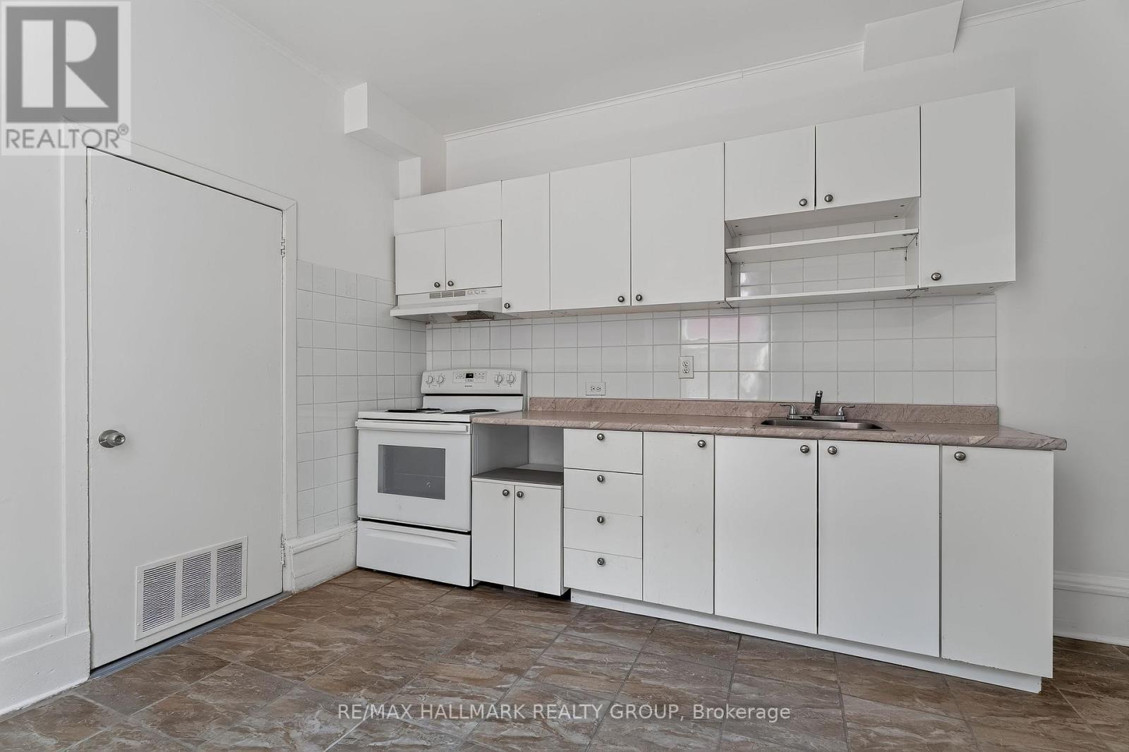 174 Arthur Street, Ottawa, ON