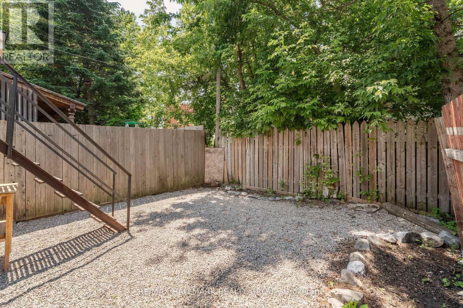 174 Arthur Street, Ottawa, ON