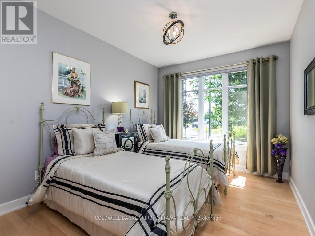76 Bald Eagle Crescent, Ottawa, ON