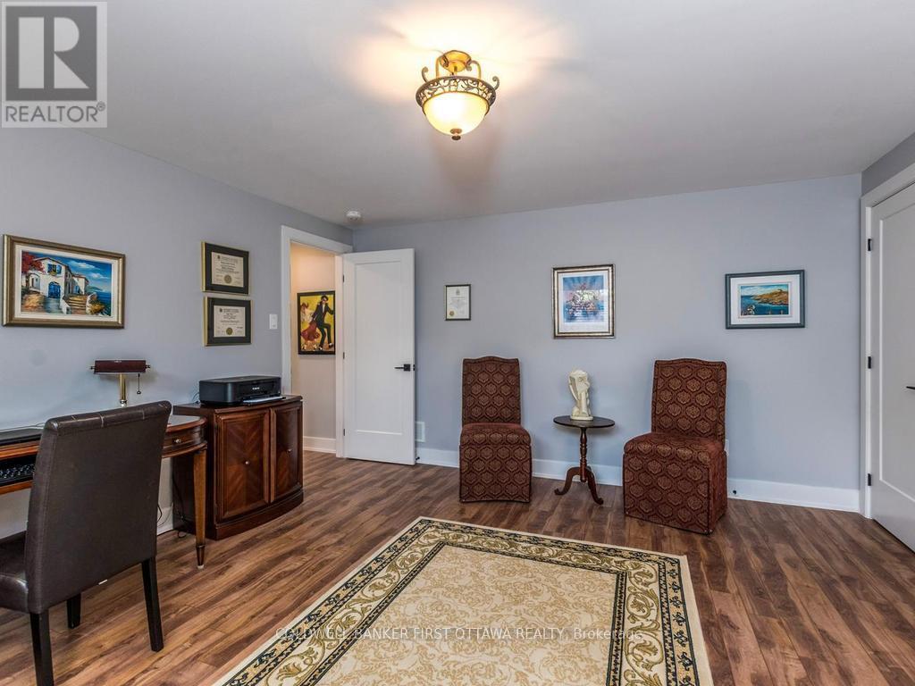 76 Bald Eagle Crescent, Ottawa, ON