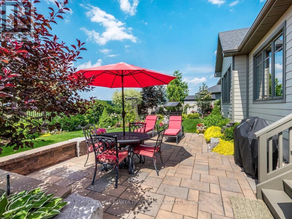 76 Bald Eagle Crescent, Ottawa, ON