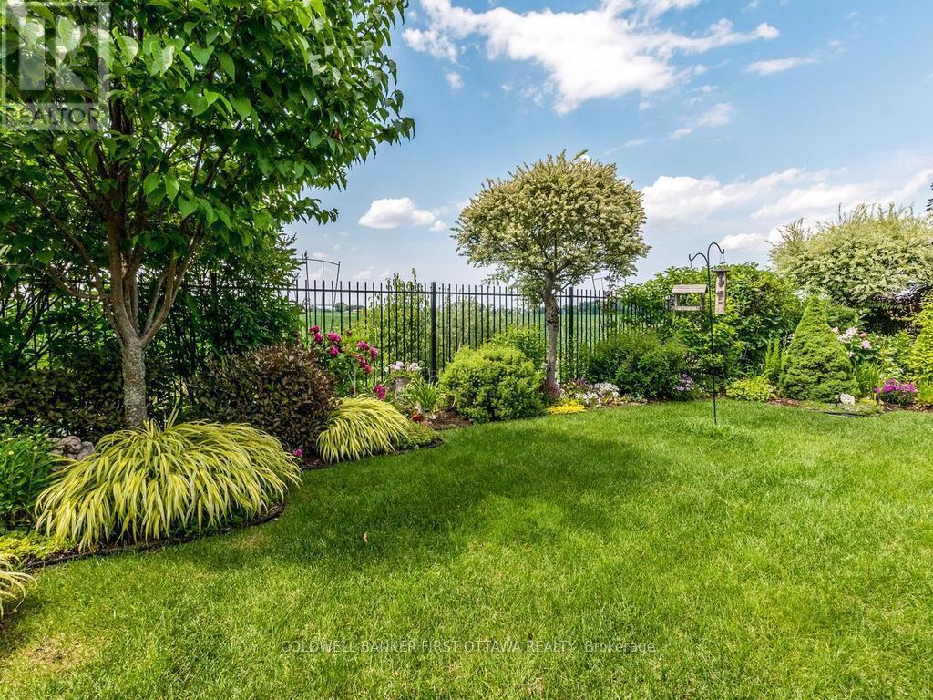76 Bald Eagle Crescent, Ottawa, ON