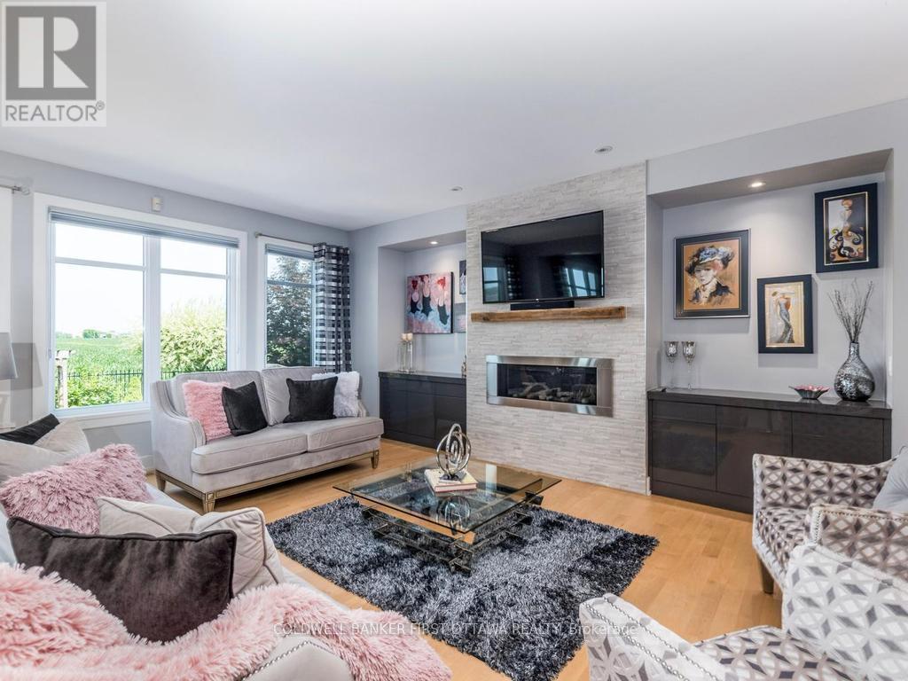 76 Bald Eagle Crescent, Ottawa, ON