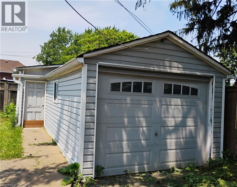 65 Harmony Avenue, Hamilton, ON - Outdoor