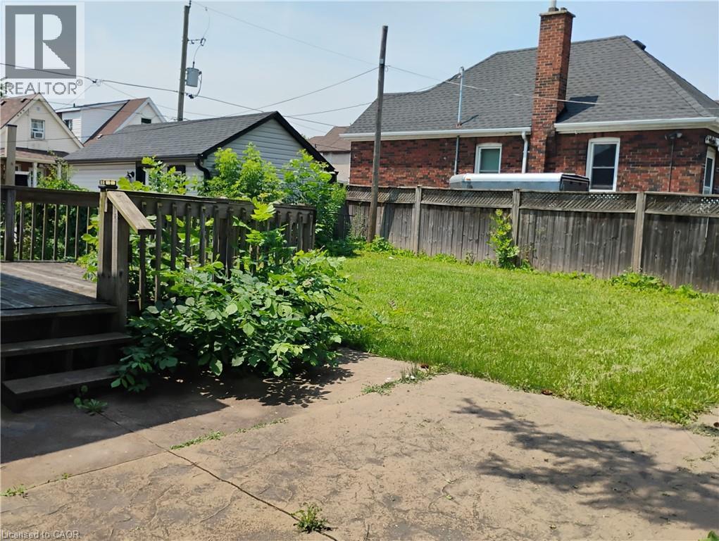 65 Harmony Avenue, Hamilton, ON - Outdoor