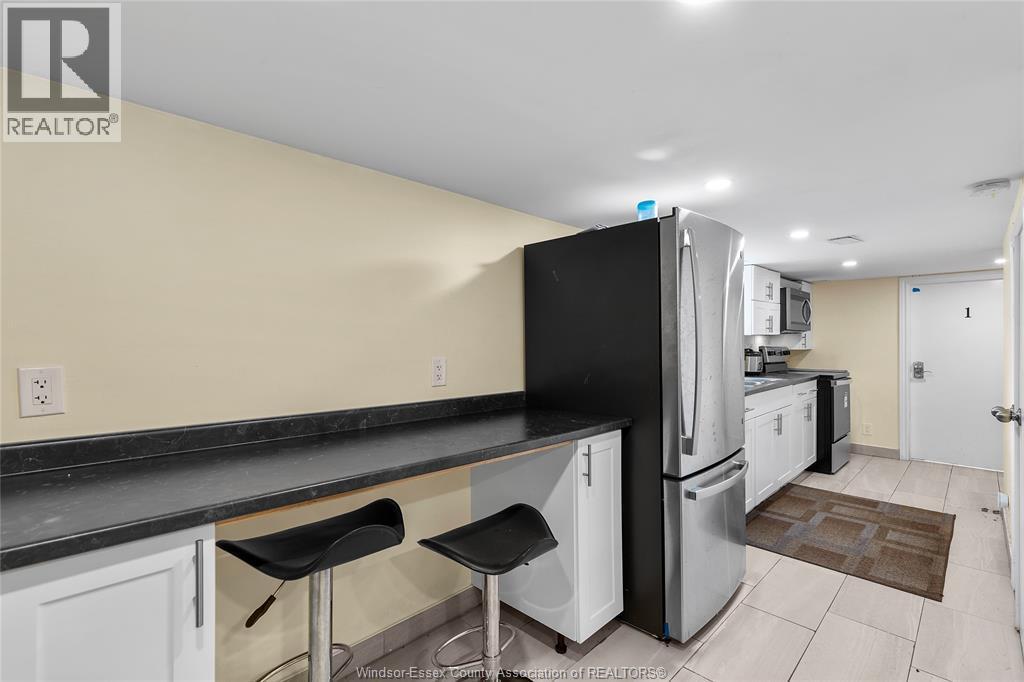 609 St. Joseph, Windsor, ON