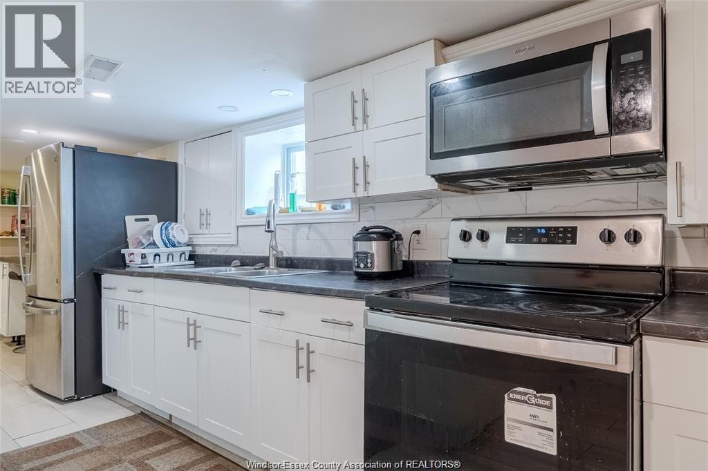 609 St. Joseph, Windsor, ON