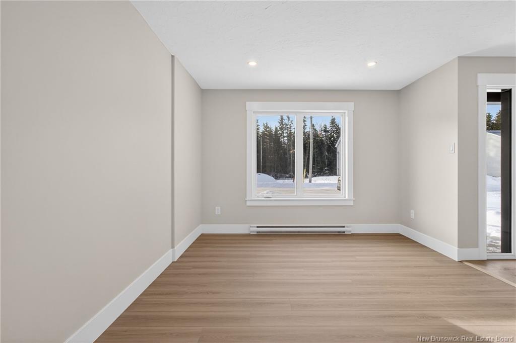 176 Des Eleves St, Dieppe, NB