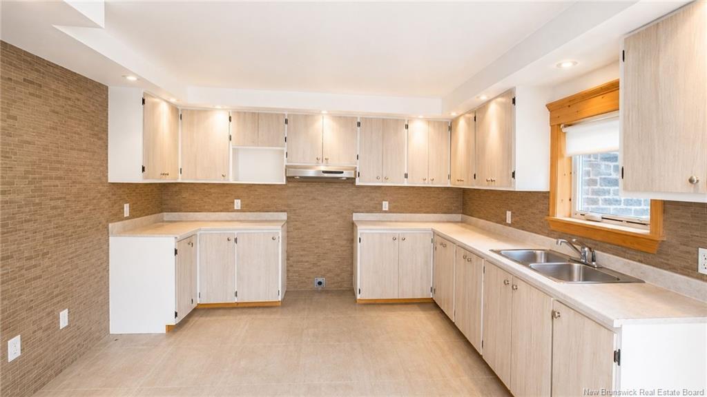 6 Lebel Crt, Campbellton, NB