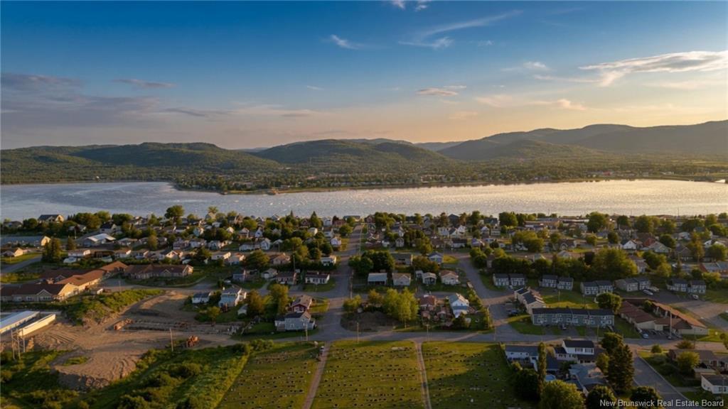 6 Lebel Crt, Campbellton, NB