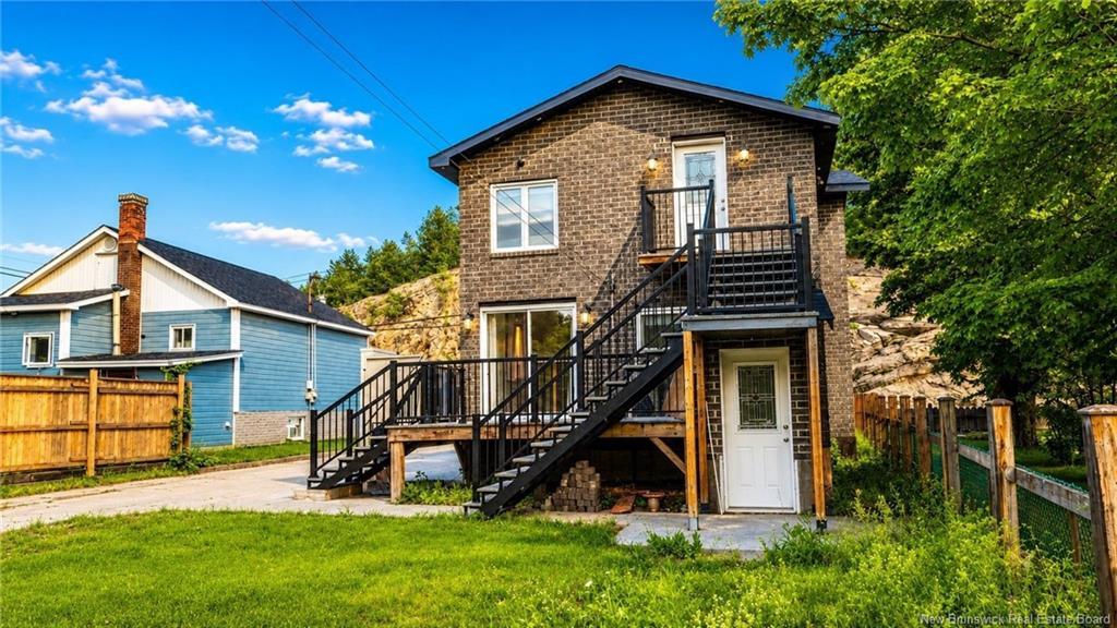 6 Lebel Crt, Campbellton, NB