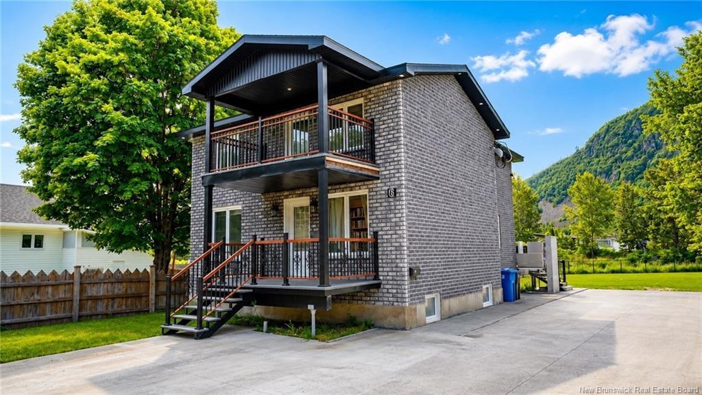 6 Lebel Crt, Campbellton, NB