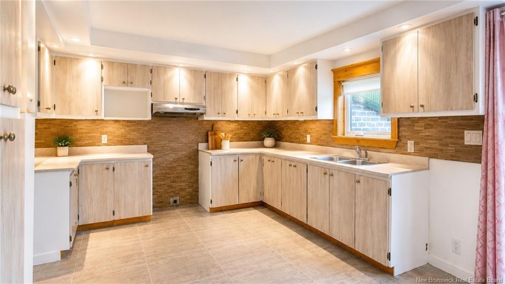 6 Lebel Crt, Campbellton, NB