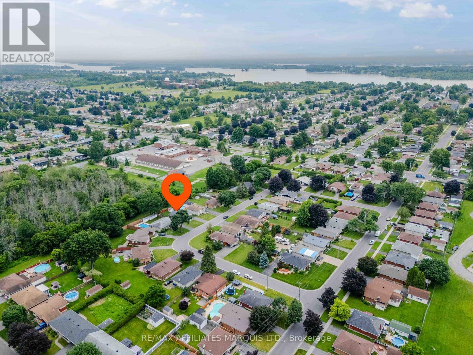 426 Bellevue Crescent, Cornwall, ON