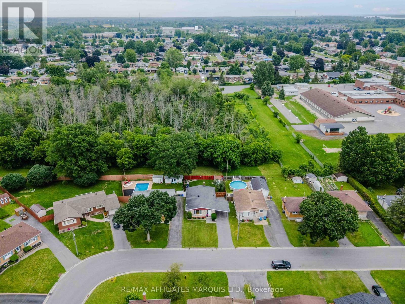 426 Bellevue Crescent, Cornwall, ON