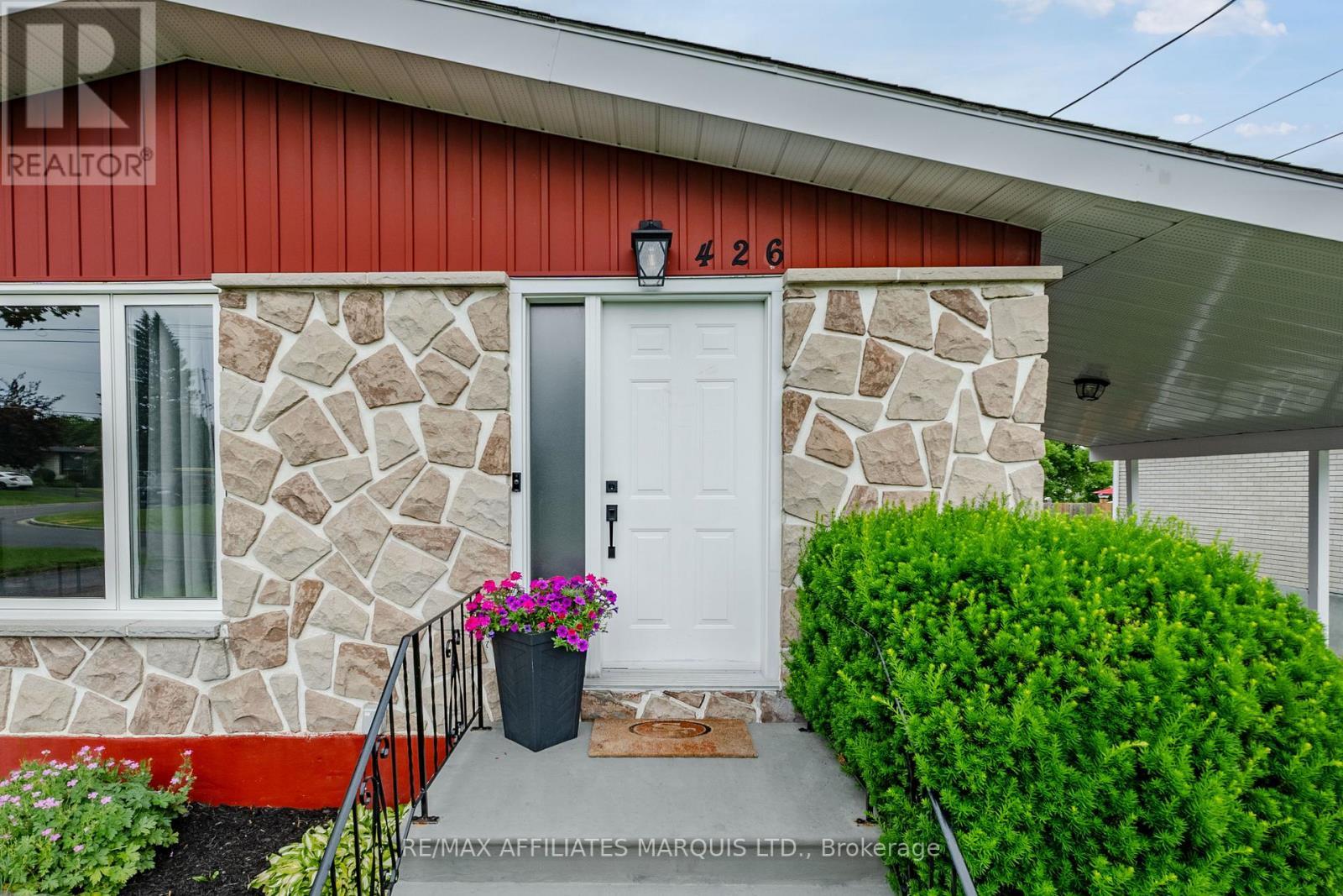 426 Bellevue Crescent, Cornwall, ON