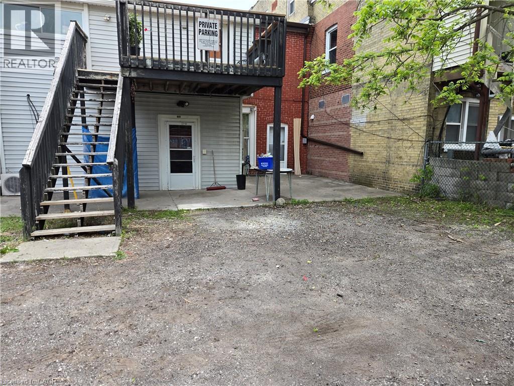 648 King Street E, Cambridge, ON