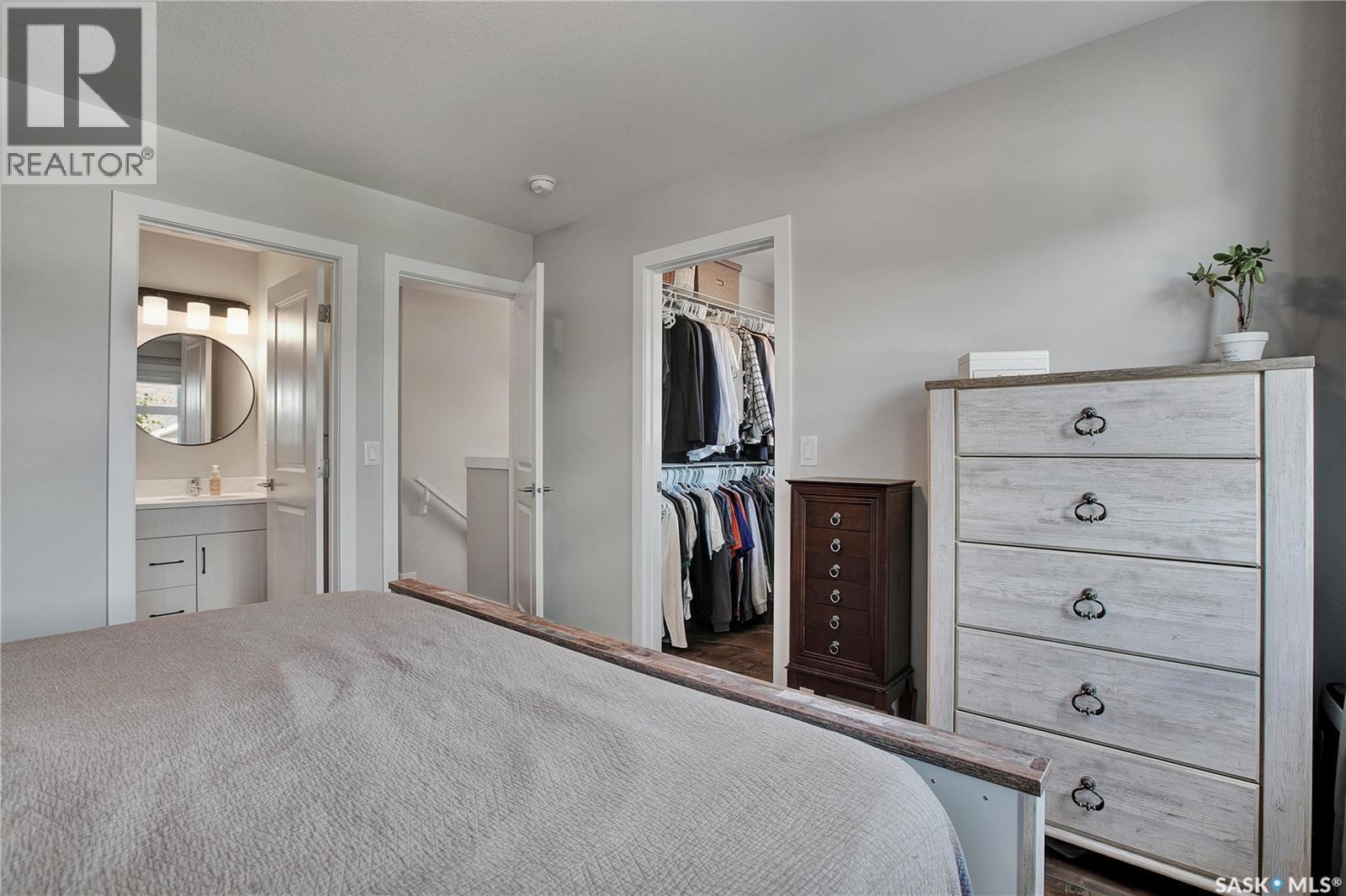 155 Stilling Mews, Saskatoon, SK