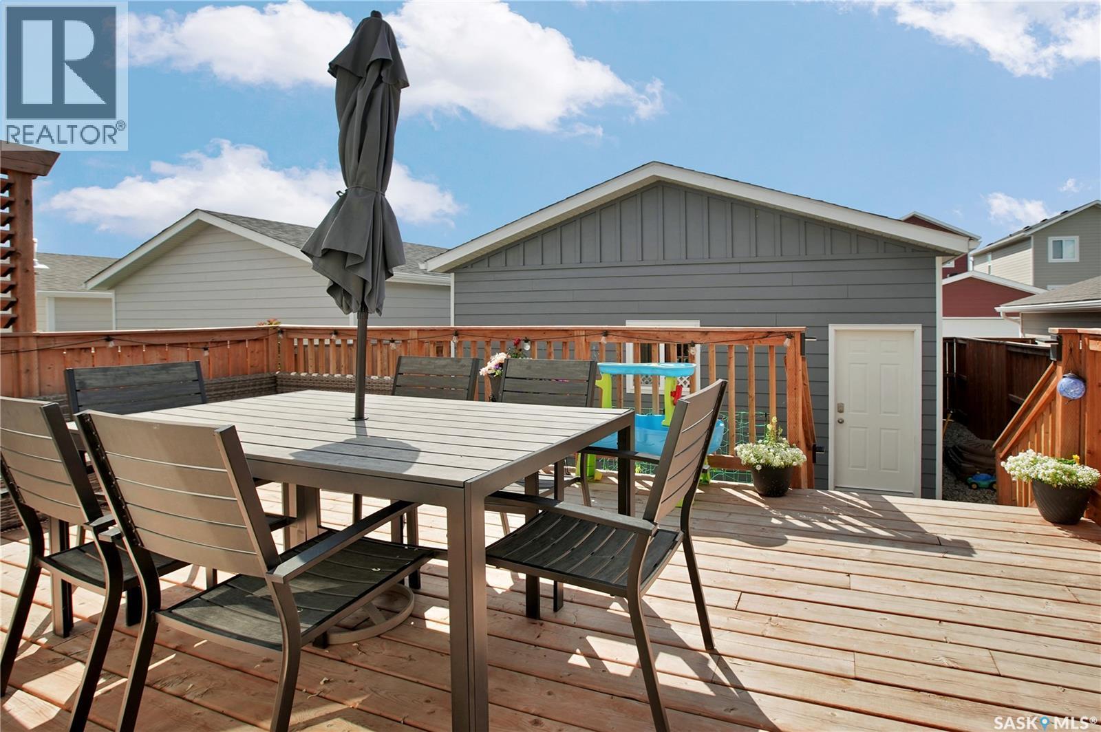 155 Stilling Mews, Saskatoon, SK