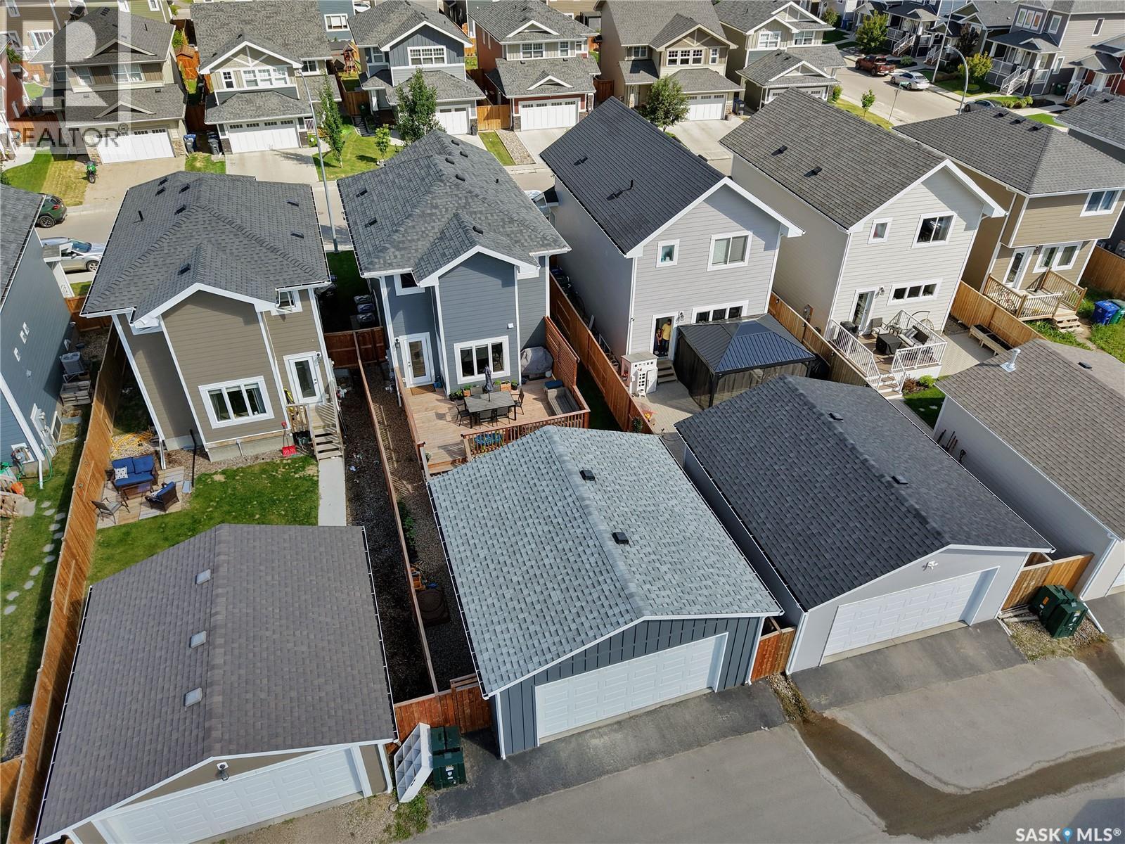 155 Stilling Mews, Saskatoon, SK