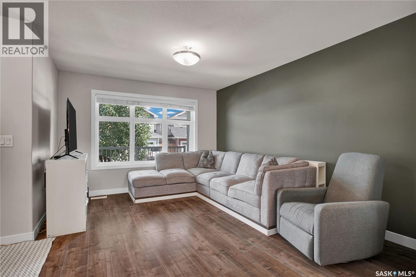 155 Stilling Mews, Saskatoon, SK