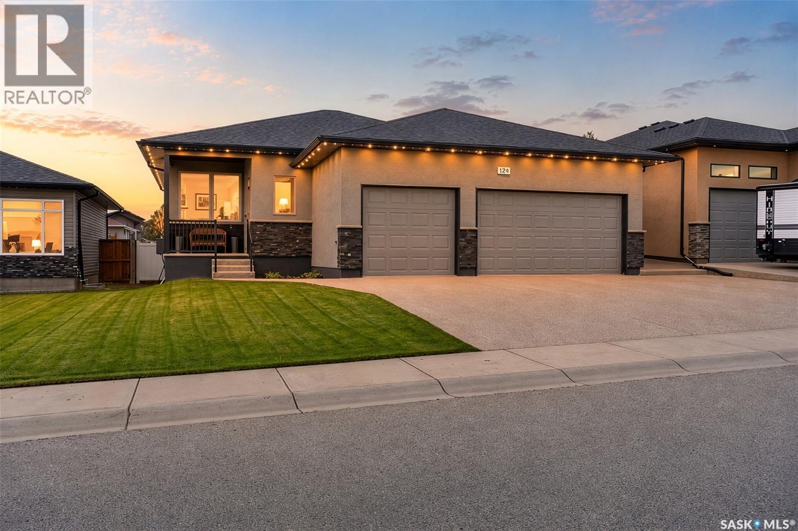 124 Everton Crescent, Moose Jaw, SK